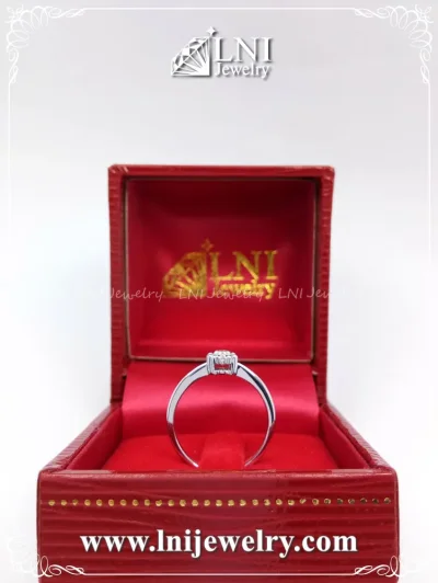 WD873 แหวนเพชรกระจุก WD873 แหวนเพชรกระจุก