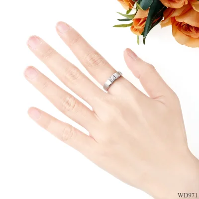 รูปมือ WD971 แหวนเพชรเม็ดเดียว แรขนแมว รูปมือ WD971 แหวนเพชรเม็ดเดียว แรขนแมว