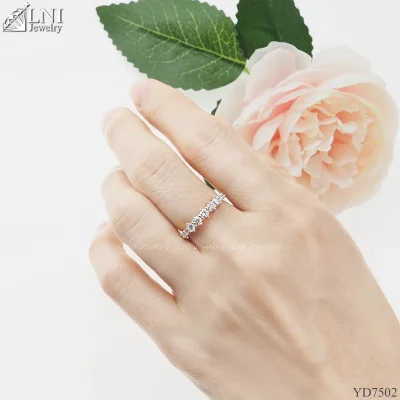 รูปมือ YD7502 แหวนเพชรแถว รูปมือ YD7502 แหวนเพชรแถว