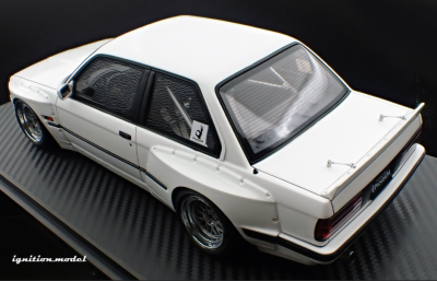 PANDEM 30 White