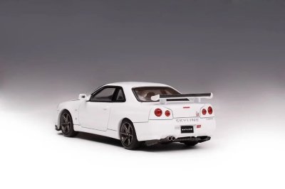 Nissan Skyline GT-R R34 V Spec II Pearl White