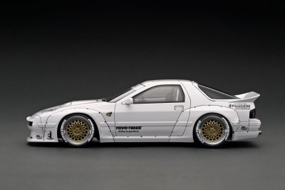 PANDEM RX-7 (FC3S) White