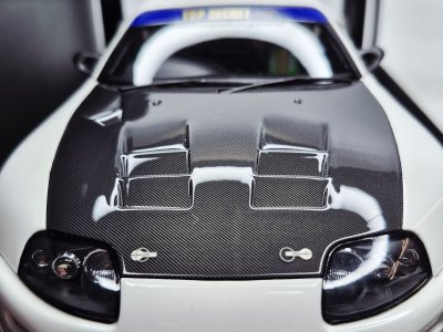 TOP SECRET GT300 Supra (A80) สีขาว | สเกล 1:18 (IG3744)