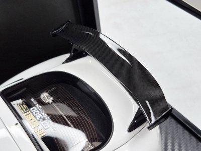 TOP SECRET GT300 Supra (A80) สีขาว | สเกล 1:18 (IG3744)