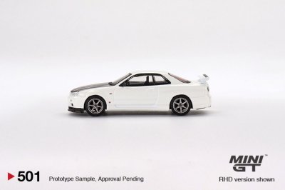 Nissan Skyline GT-R (R34) V-Spec II N1 White