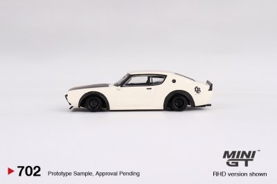 Nissan Skyline Kenmeri Liberty Walk White