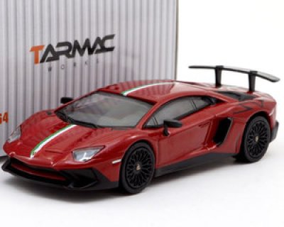 LAMBORGHINI AVENTADOR SV-ROSSO BIA