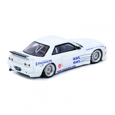 NISSAN SKYLINE GT-R R32 PANEM ROCKET BUNNY White