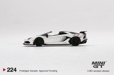 Lamborghini Aventador SVJ Roadster Bianco Canopus