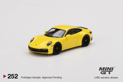 Porsche 911 Carrera 4S Racing Yellow