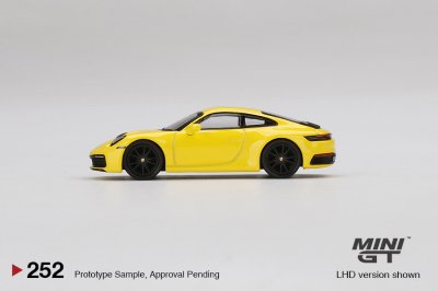 Porsche 911 Carrera 4S Racing Yellow