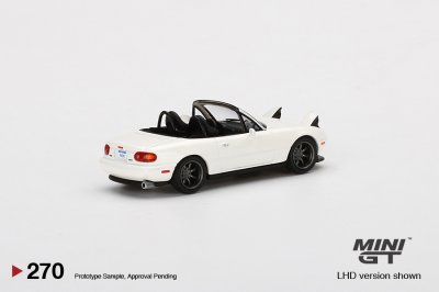 Mazda Miata MX-5 (NA) Tuned Version Classic White Fred's Garage Special