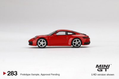 Porsche 911 (992) Carrera S Guards Red