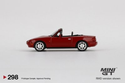 Eunos Roadster(MX-5) Classic Red