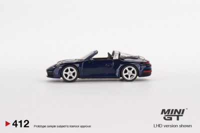 Porsche 911 Targa 4S Gentian Blue Metallic