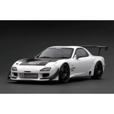 FEED RX-7 (FD3S) White with carbon bonnet