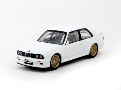 BMW M3 E30 Plain White