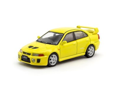 Mitsubishi Lancer Evolution V Dandelion Yellow