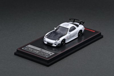 Mazda RX-7 (FD3S) RE Amemiya White