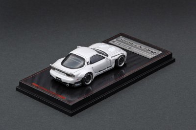 Rocket Bunny RX-7 (FD3S) White