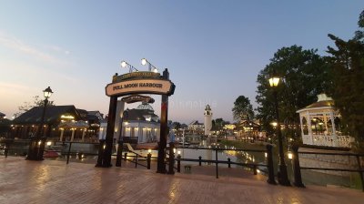 Chocolate Ville ร้านอาหารที่มีขนาดใหญ่แห่งหนึ่งในกรุงเทพมหานคร Chocolate Ville ร้านอาหารที่มีขนาดใหญ่แห่งหนึ่งในกรุงเทพมหานคร