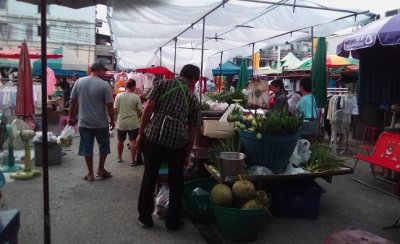 ถิ่นคนมอญ ตลาดคลองสามวา
