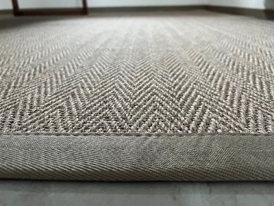 Fishbone Series ขนาด 100 x 150 cm เทา