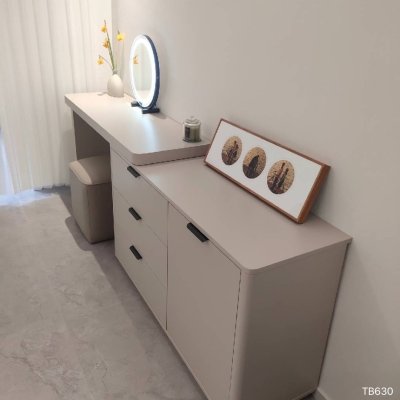 โต๊ะเครื่องแป้ง รุ่น TB630