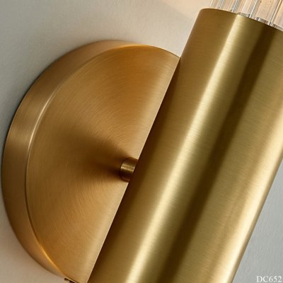 โคมไฟ รุ่น DC652