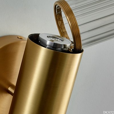 โคมไฟ รุ่น DC652