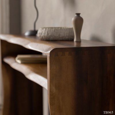 Console table model TB965