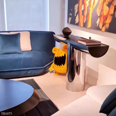 Console table model TB1073