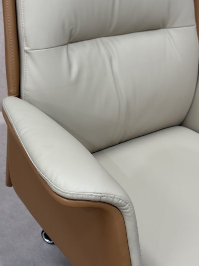 เก้าอี้ทำงาน CH713 Dim  L98xW75xH42 cm