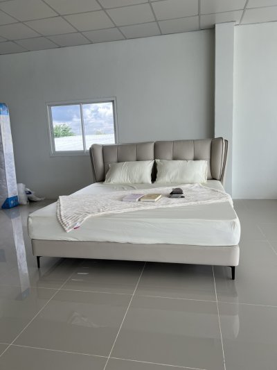 Bed DC1106 Dim 6 ft.