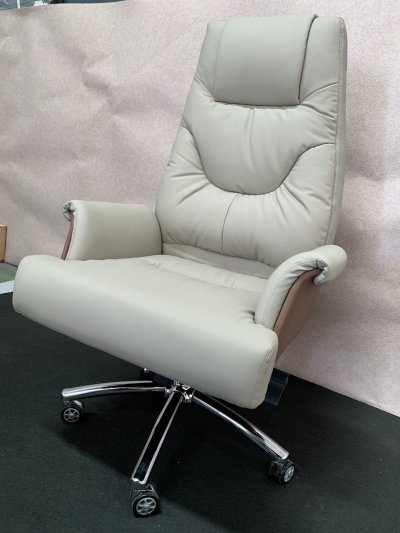 เก้าอี้ทำงาน CH682 Dim L65xW65xH120 cm