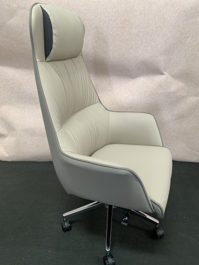 เก้าอี้ทำงาน CH679 Dim  L56xW49xH123 cm