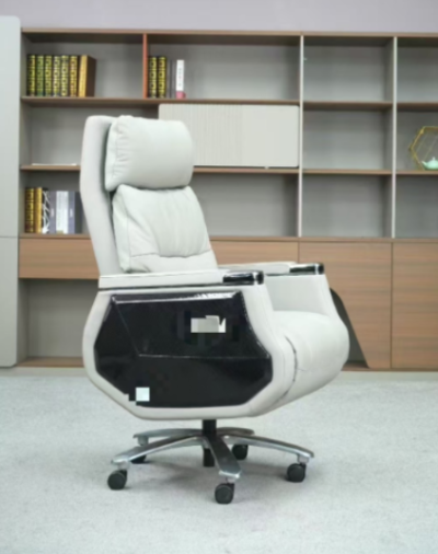 MJHOMEDESIGNS CH712 Executive Chair