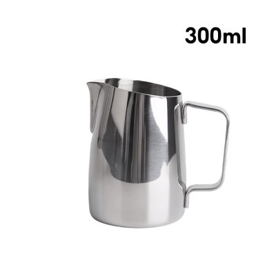 พิชเชอร์เหยือกสแตนเลสตีฟองนมหัวตัดเฉียง Pitcher ขนาด 300ml/600ml อุปกรณ์บาริสต้า