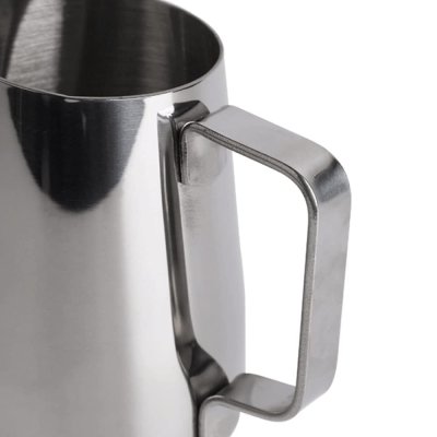 พิชเชอร์เหยือกสแตนเลสตีฟองนมหัวตัดเฉียง Pitcher ขนาด 300ml/600ml อุปกรณ์บาริสต้า
