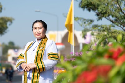 รับปริญญา ม.สุโขทัยธรรมาธิราช