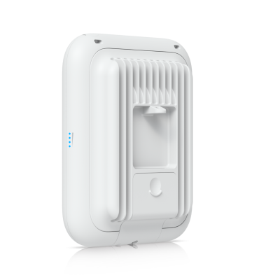 U7-Pro-Outdoor : Weatherproof WiFi 7 Access Point (IP67) with 6 spatial streams, AFC-enabled 6 GHz, directional super antenna, and adjustable mounting