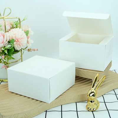 กล่อง Snack Box กระดาษอาร์ตขาว Size M -ไม่พิมพ์ลาย