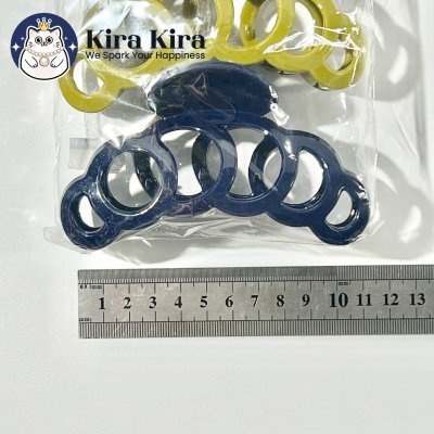 ตัวหนีบผม ลายลงกลมฉลุ สีคลาสสิค (6 ชิ้น)