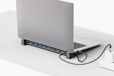 WISE USB C Docking 10 ports w/stand