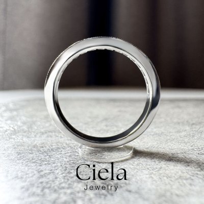 Channel band diamond ring