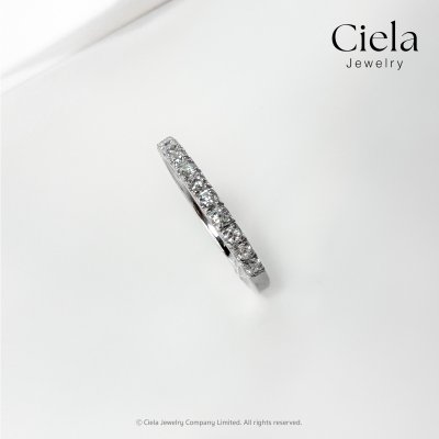 แหวนเพชรแถว Classic Eternity Band Ring 0.02 กะรัต