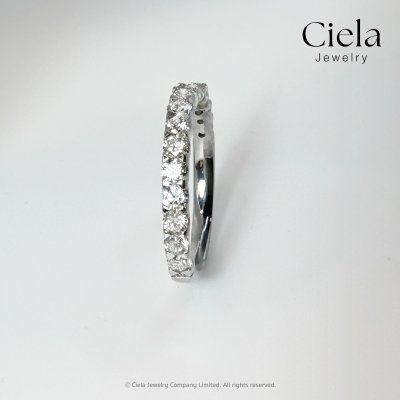 แหวนเพชรแถว Classic Eternity Band Ring 0.04 กะรัต
