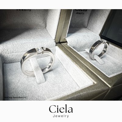 แหวนผู้ชายเพชรเม็ดกลาง Men Tension Ring