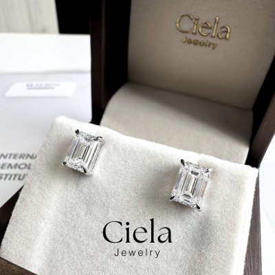 ต่างหูเพชรเม็ดเดี่ยว Emerald Cut Stud Earrings เพชร Lab Grown CVD l Ciela Jewelry