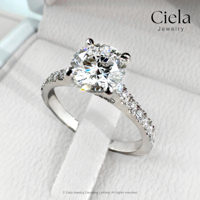 แหวนเพชรเม็ดเดี่ยว Fine Cathedral Pave Diamond Ring